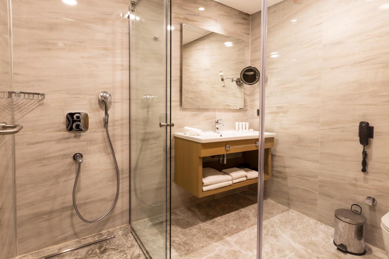 Radisson Hotel Istanbul Harbiye Esterno foto