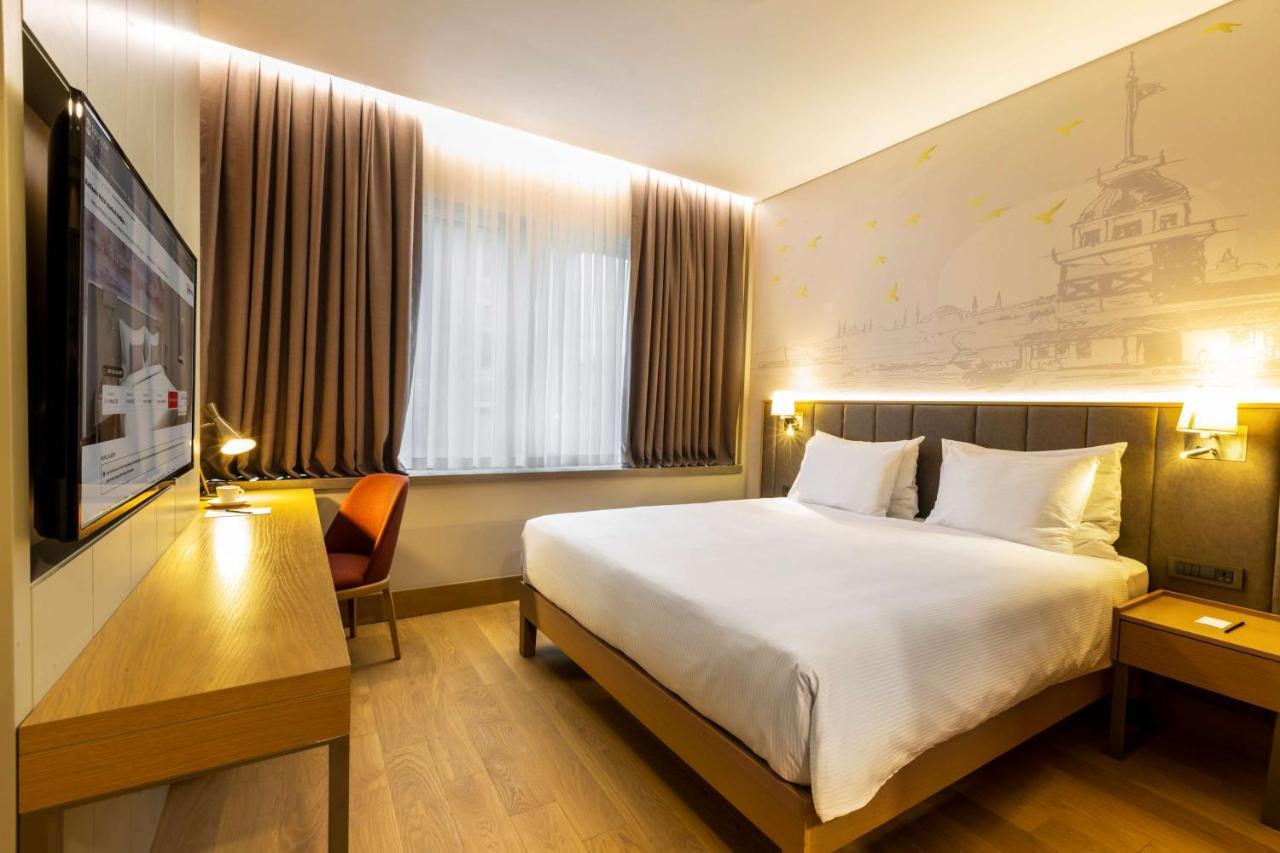 Radisson Hotel Istanbul Harbiye Esterno foto